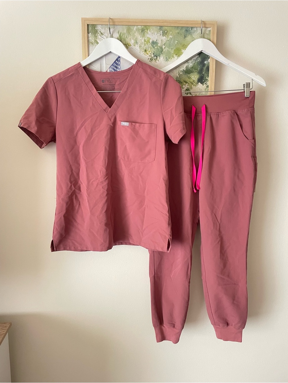 Figs 2 Piece Scrub Rose Quartz Set - Catarina Top (Small) & Zamora Joggers (SP)